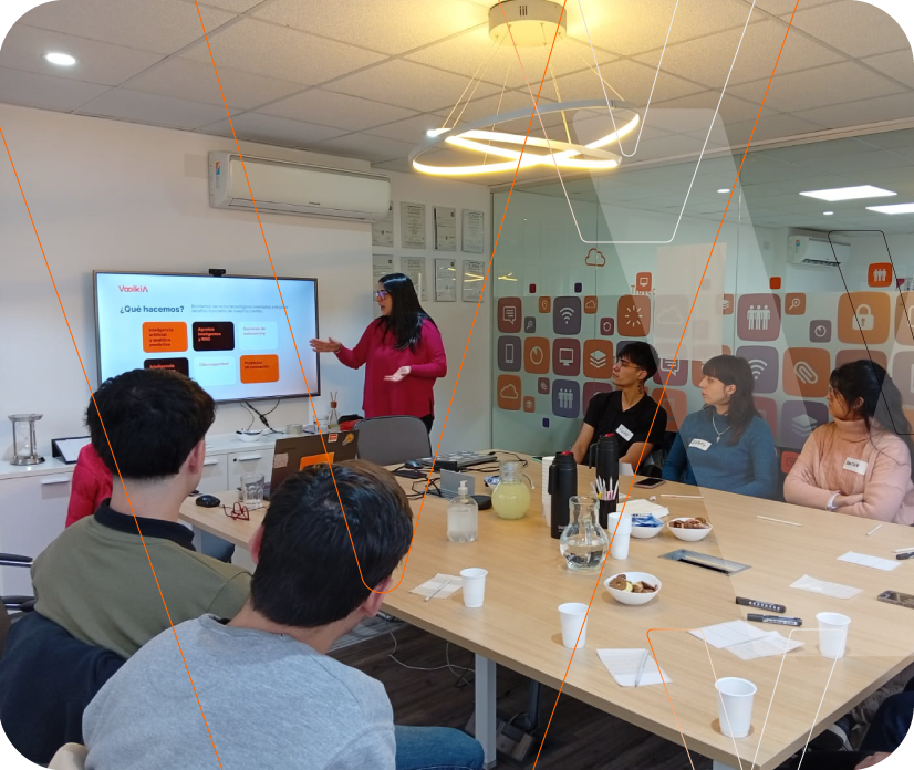 Jornada de Assessment Center en las oficinas de Voolkia con estudiantes de tecnología